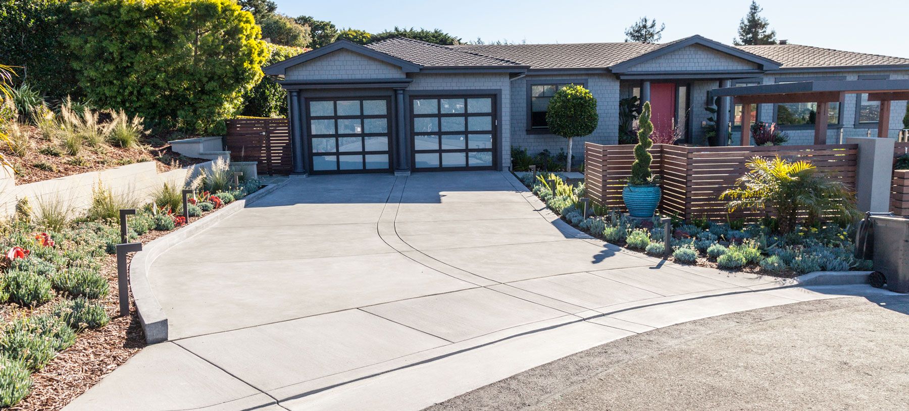 MARIN COUNTY CONCRETE & PAVERS DRIVEWAY CONTRACTOR